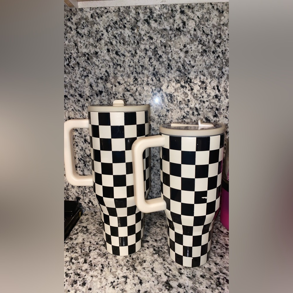 Checkered Black and White Mugs